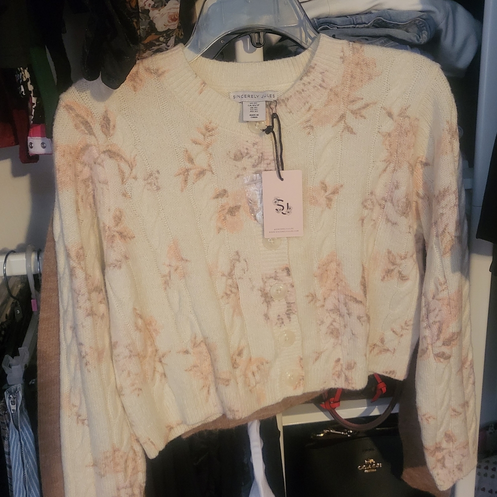 Cream Floral, Buttoned Knit, Crop Sweater XS
